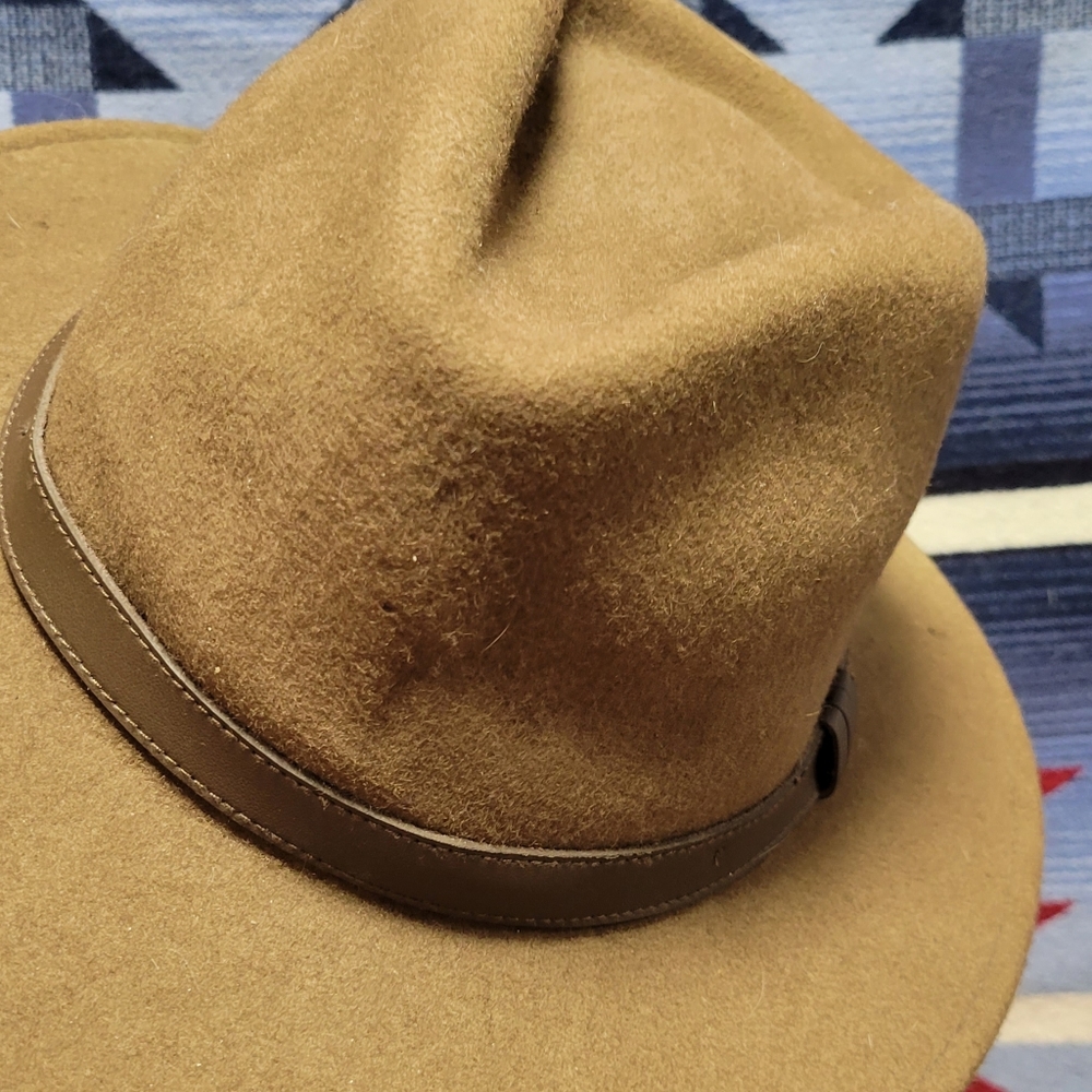 Blanchard style hat
